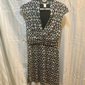 White House Black Market - B&W cap-sleeve short dress, size 6